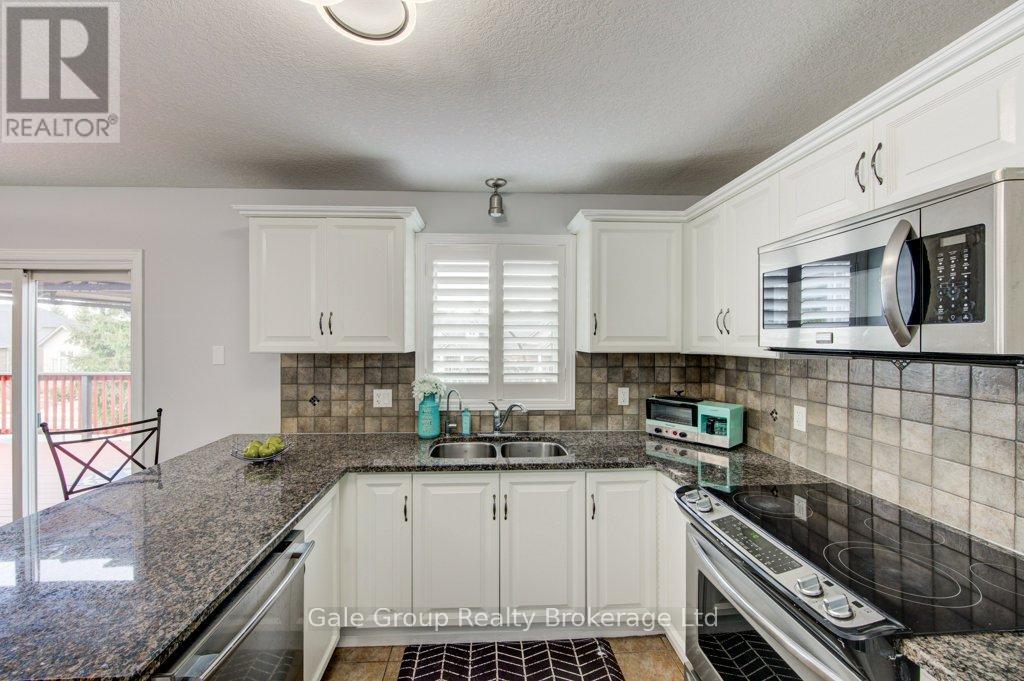 386 Fairway Road, Woodstock, Ontario N4T 0E1 - Photo 14 - X12925852