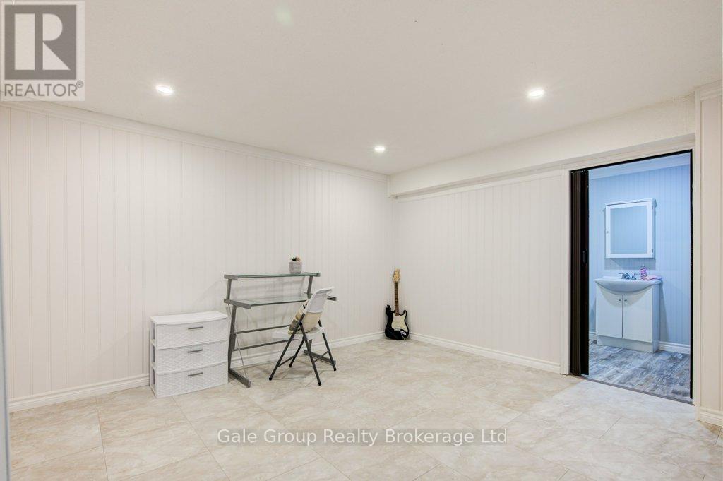 386 Fairway Road, Woodstock, Ontario N4T 0E1 - Photo 30 - X12925852