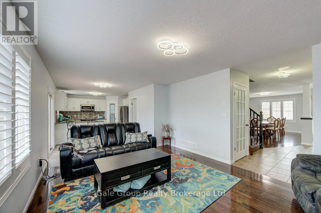 386 Fairway Road, Woodstock, Ontario N4T 0E1 - Photo 9 - X12925852