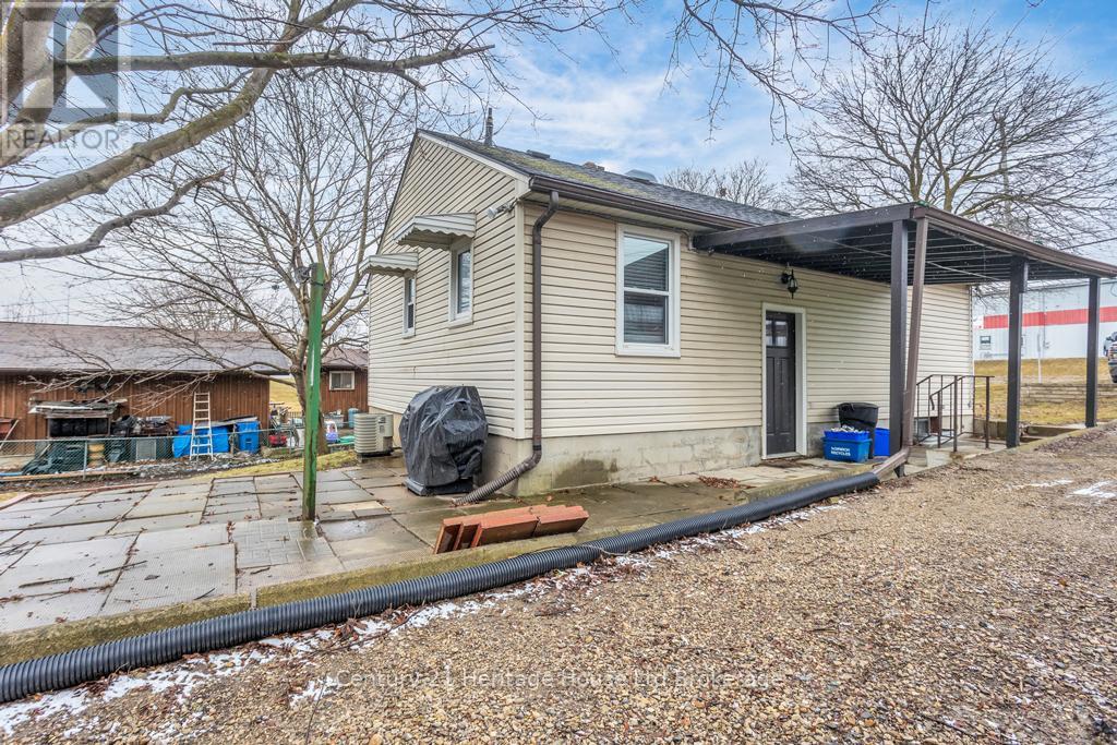 544980 Pattullo Avenue W, Norwich, Ontario  N4S 7V8 - Photo 3 - X12925856