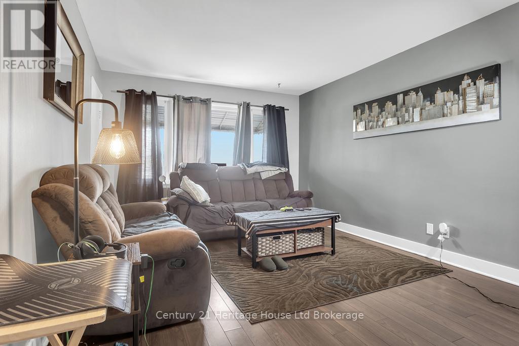 544980 Pattullo Avenue W, Norwich, Ontario  N4S 7V8 - Photo 5 - X12925856