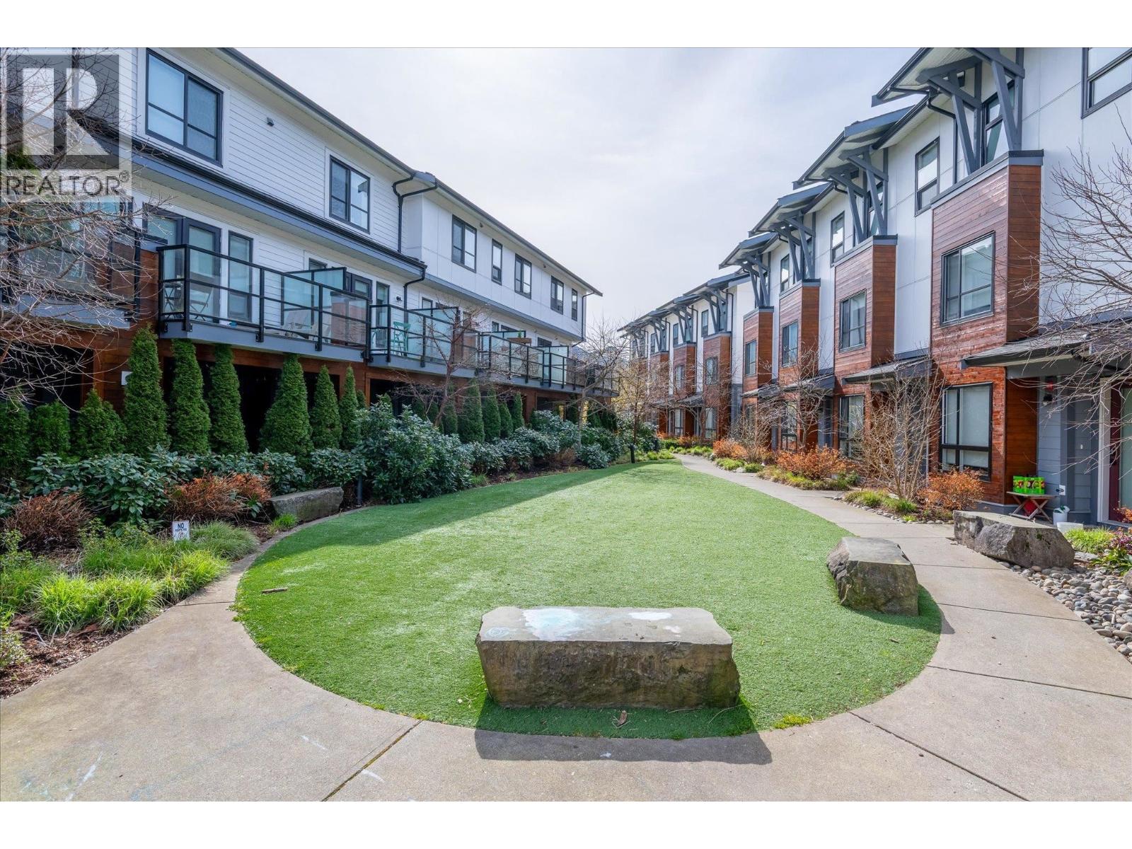 87 1188 Main Street, Squamish, British Columbia  V8B 0Z3 - Photo 36 - R3104004