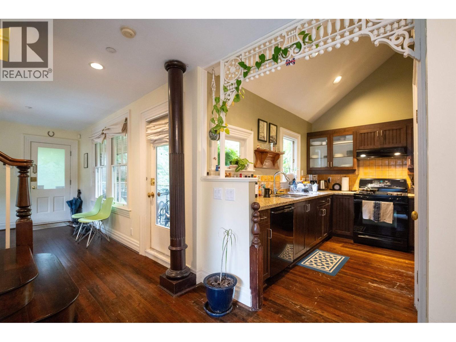 1117 Pendrell Street, Vancouver, British Columbia  V6E 1L3 - Photo 12 - R3104014