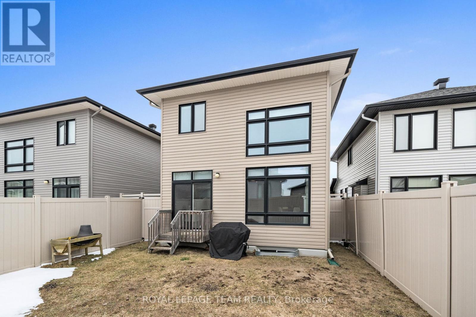 539 Honeylocust Avenue, Ottawa, Ontario  K2V 0L8 - Photo 45 - X12925614