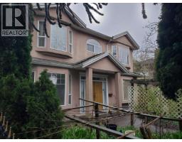 <div class="price">$3,000,000</div> 2612 E 49th Avenue, Vancouver<br><div style="margin-bottom:8px;"><small>Macdonald Realty</small></div>