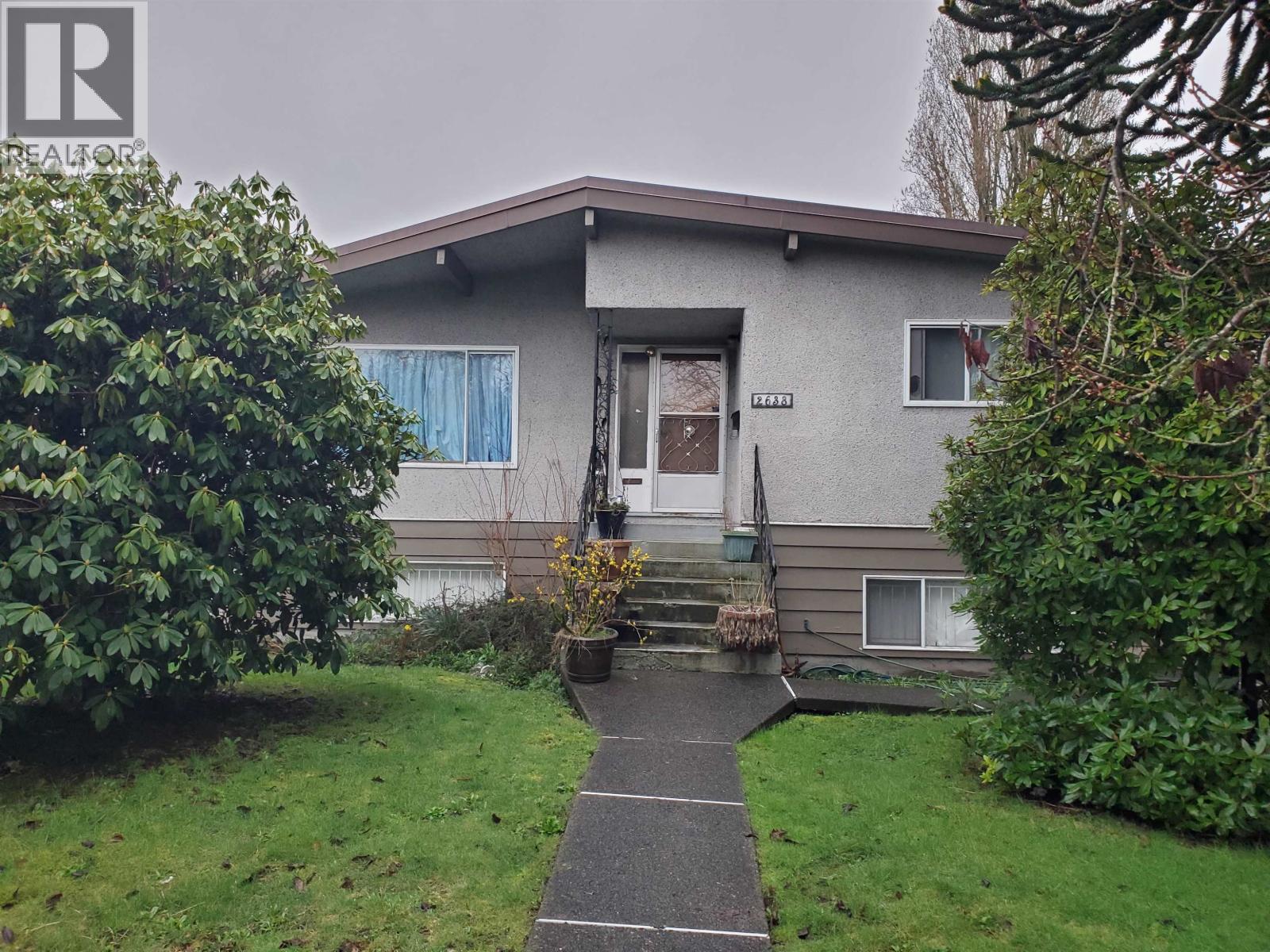 2638 E 49th Avenue, Vancouver, British Columbia  V5S 1J7 - Photo 1 - R3104002