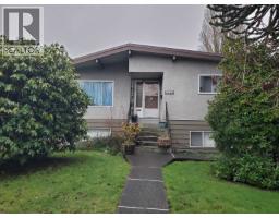 <div class="price">$3,000,000</div> 2638 E 49th Avenue, Vancouver<br><div style="margin-bottom:8px;"><small>Macdonald Realty</small></div>