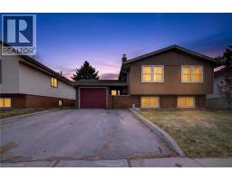 7 SANDERSON Drive, Guelph, Ontario