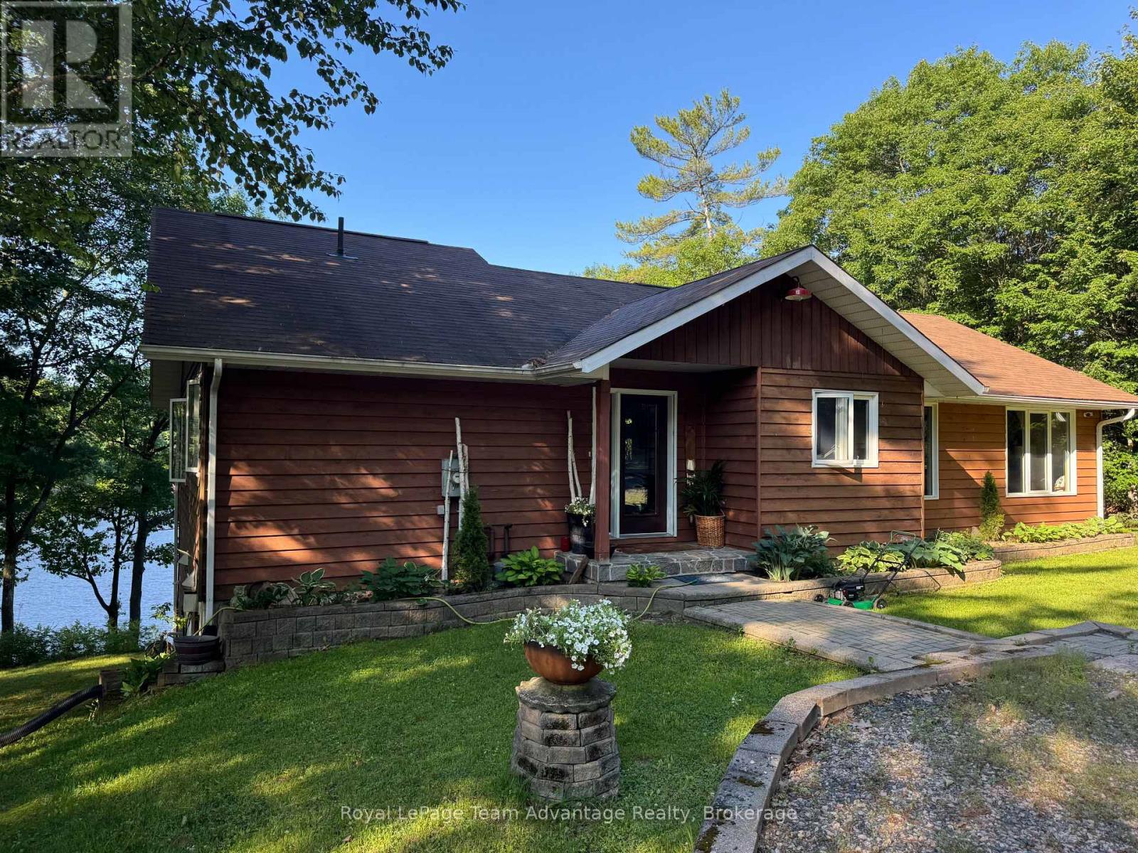 10 3rd Concession Road, Carling, Ontario  P0G 1G0 - Photo 1 - X12925790