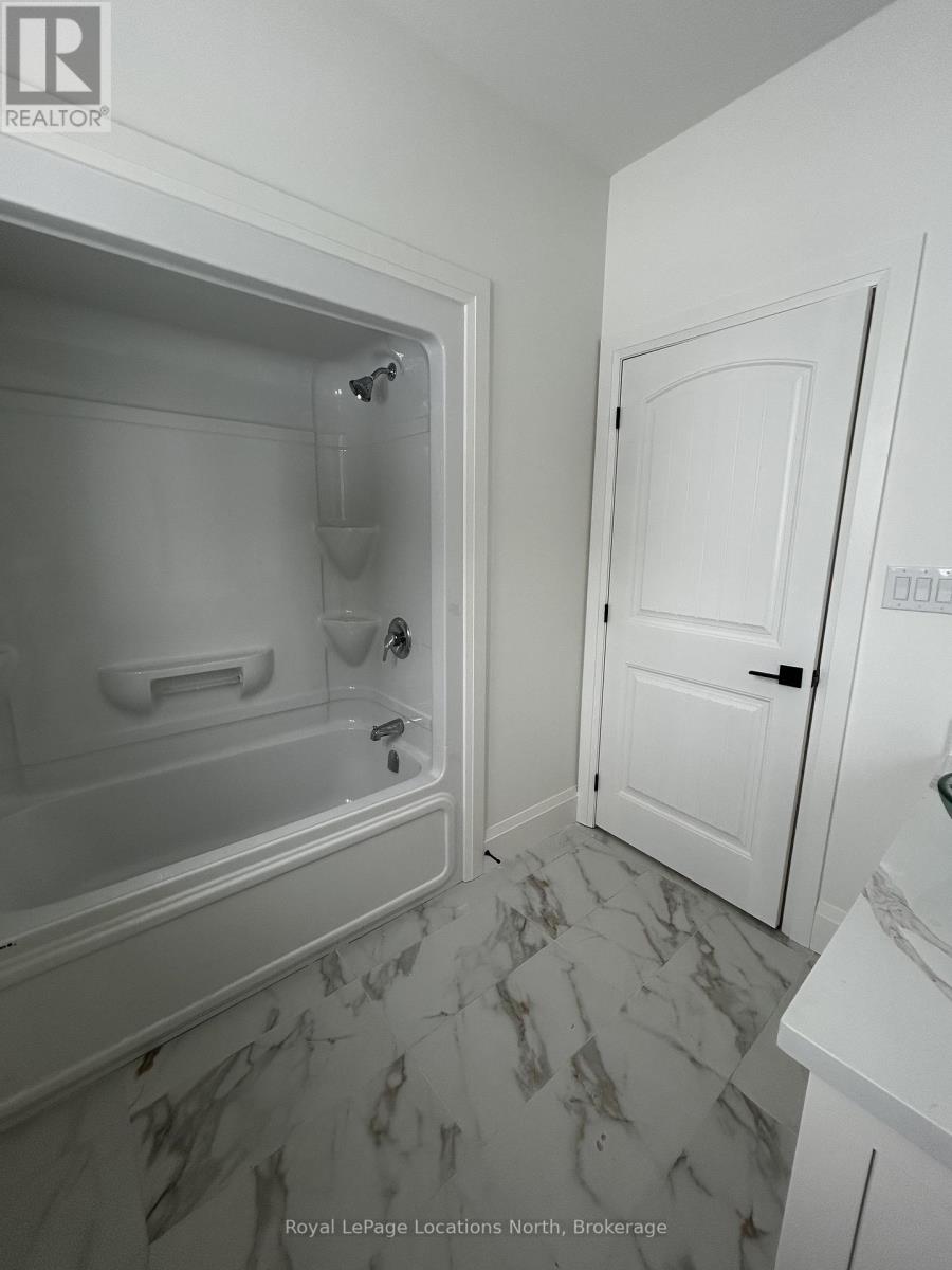 27 - 16 Hilton Lane, Meaford, Ontario  N4L 1L8 - Photo 9 - X12925826