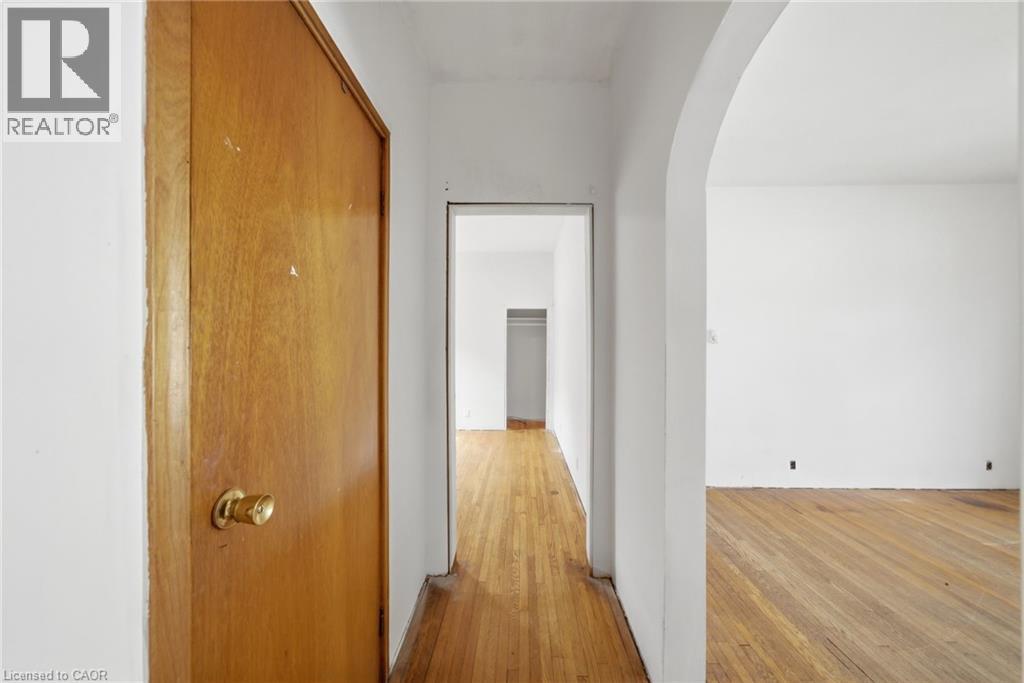 203 Brock Street, Brantford, Ontario  N3S 5W8 - Photo 13 - 40815400