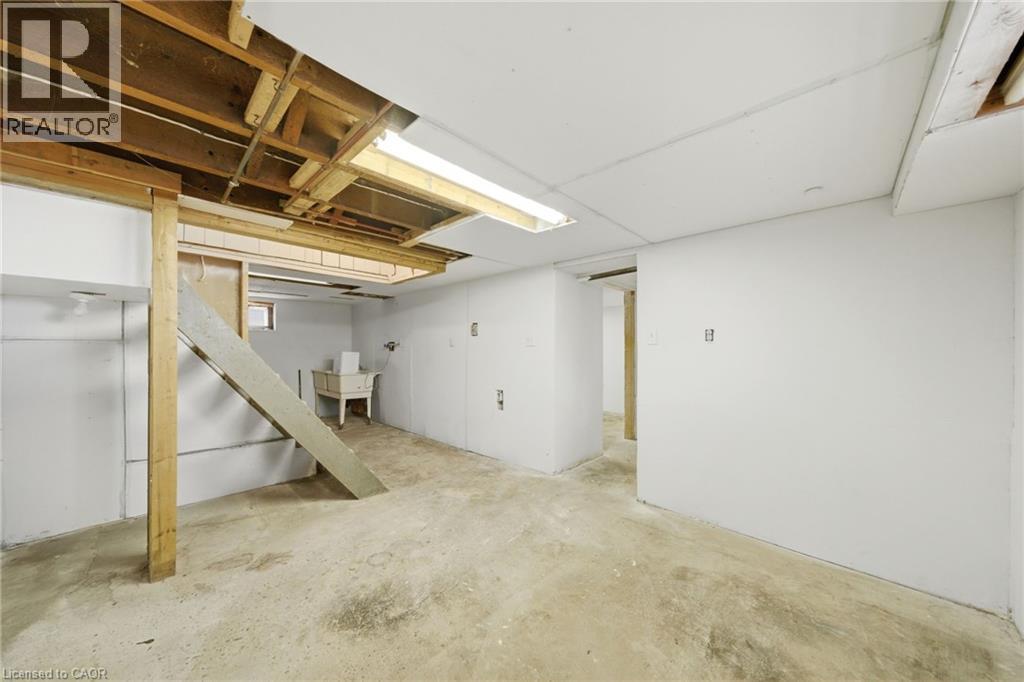 203 Brock Street, Brantford, Ontario  N3S 5W8 - Photo 21 - 40815400