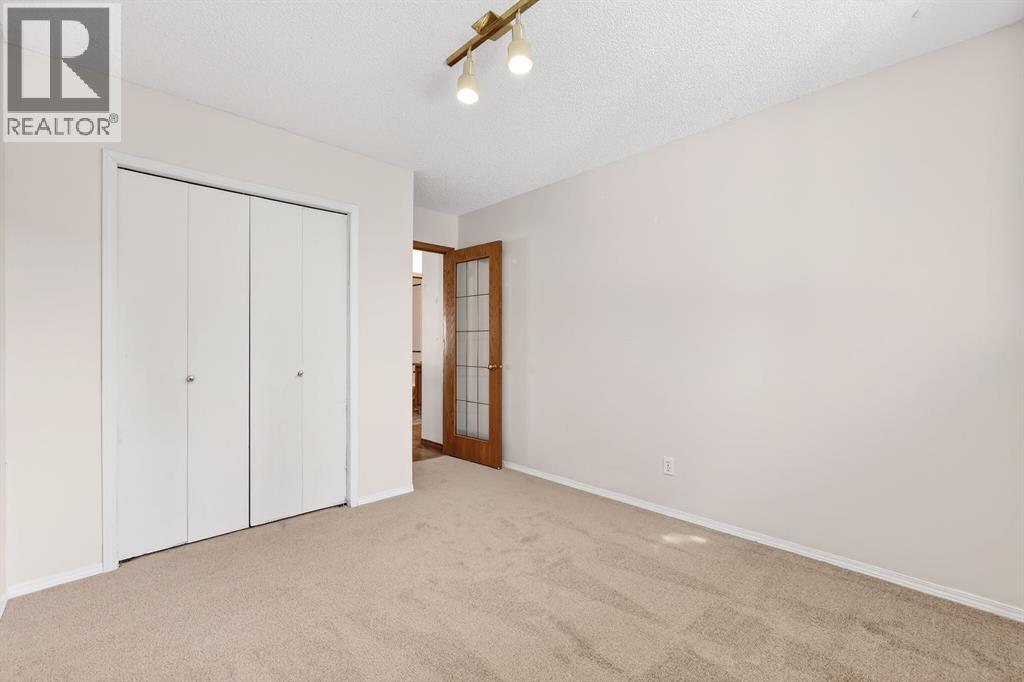 31 Sunset Crescent, Okotoks, Alberta  T1S 1P3 - Photo 13 - A2296617