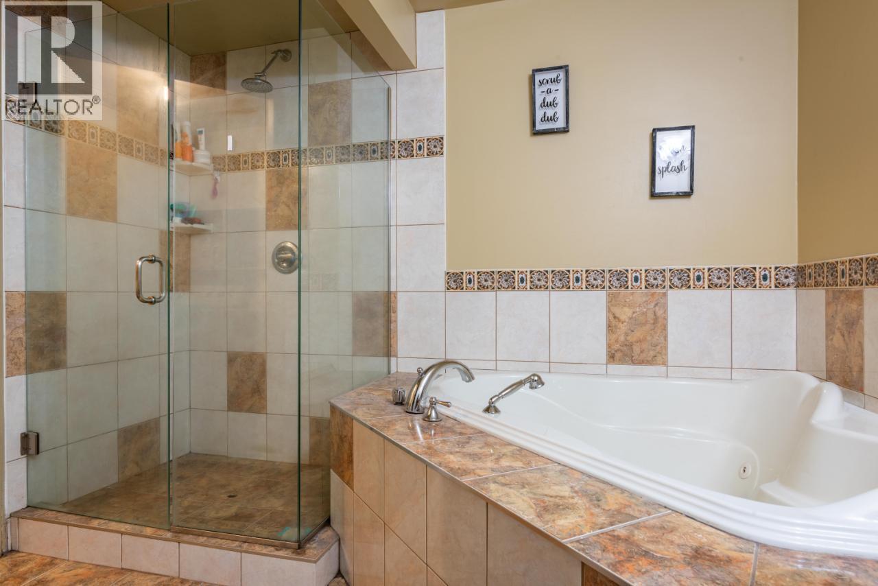 1700 Sandner Frontage Road, Christina Lake, British Columbia  V0H 1E3 - Photo 20 - 10362930