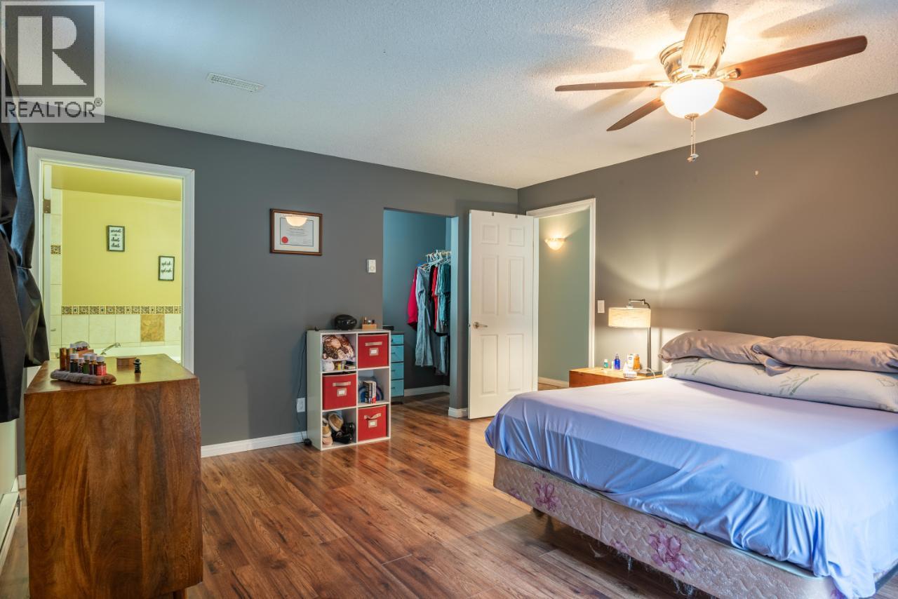 1700 Sandner Frontage Road, Christina Lake, British Columbia  V0H 1E3 - Photo 21 - 10362930