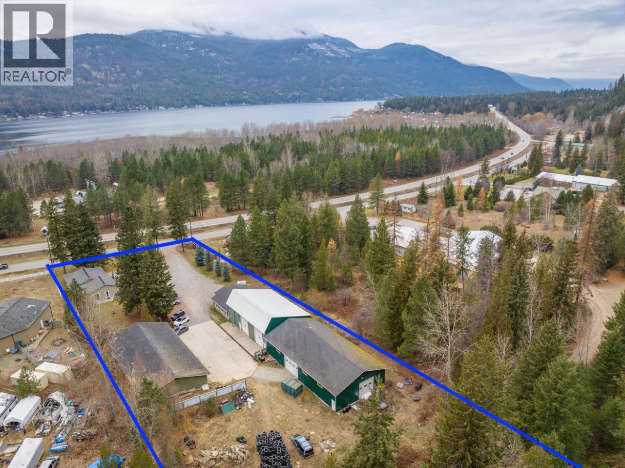 1700 Sandner Frontage Road, Christina Lake, British Columbia  V0H 1E3 - Photo 26 - 10362930