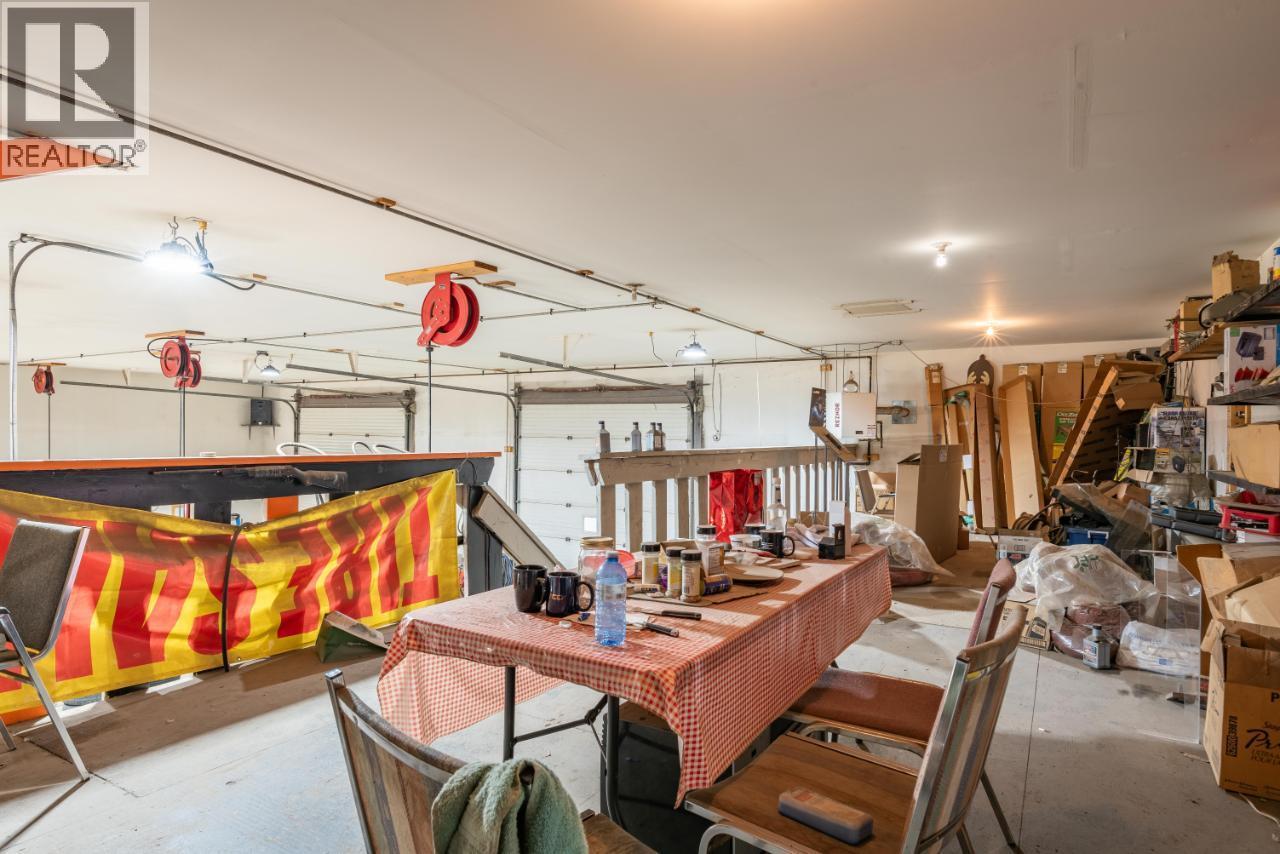 1700 Sandner Frontage Road, Christina Lake, British Columbia  V0H 1E3 - Photo 34 - 10362930