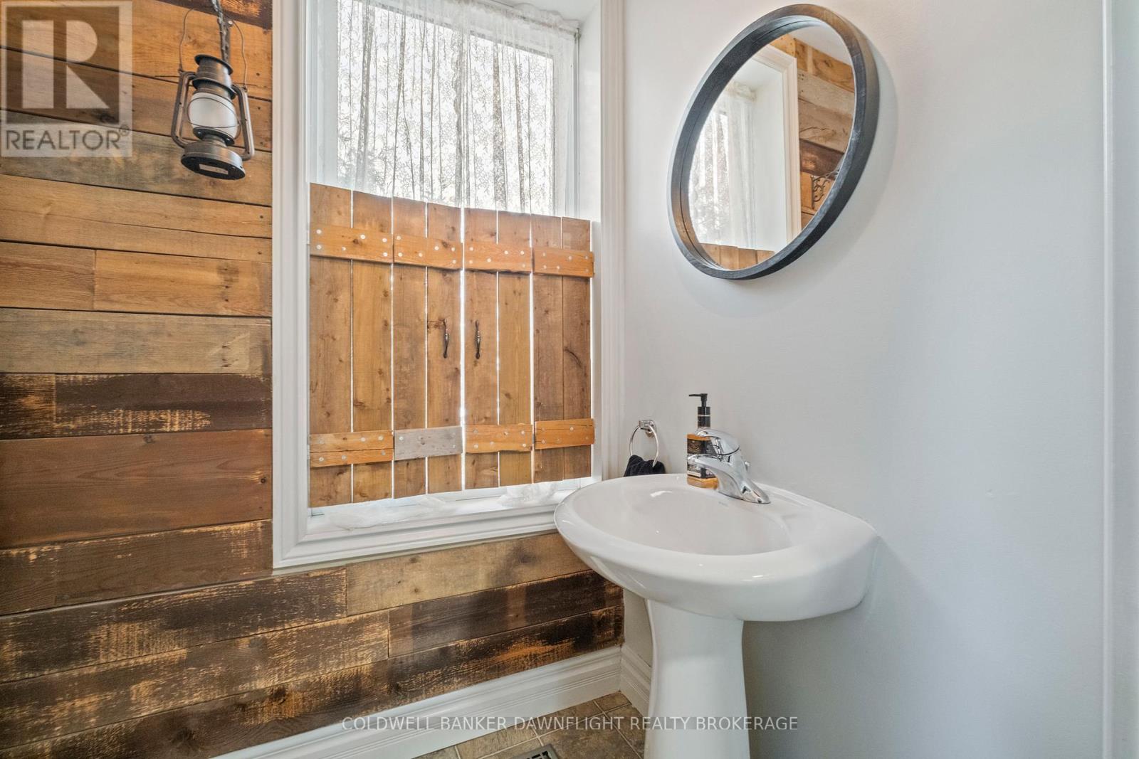 80 Nelson Street, Bluewater, Ontario  N0M 1X0 - Photo 8 - X12925762