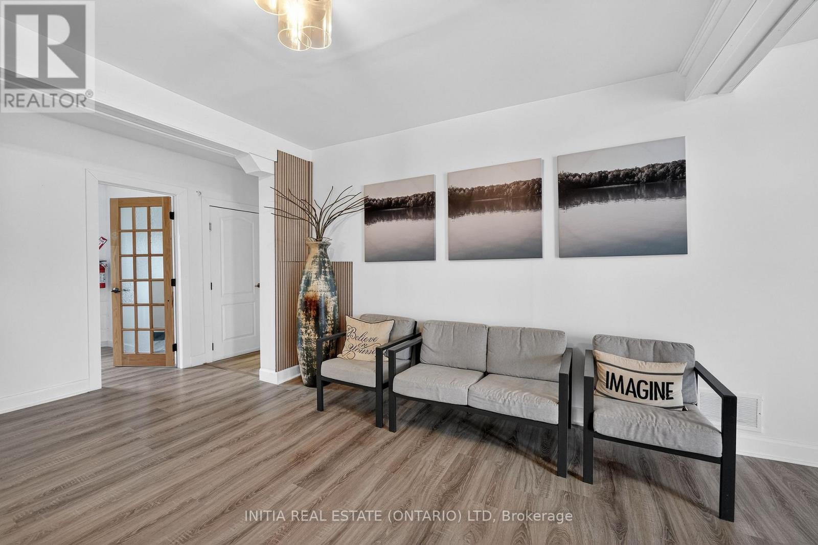 3911 Warehouse Street, Plympton-Wyoming, Ontario N0N 1E0 - Photo 20 - X12925802