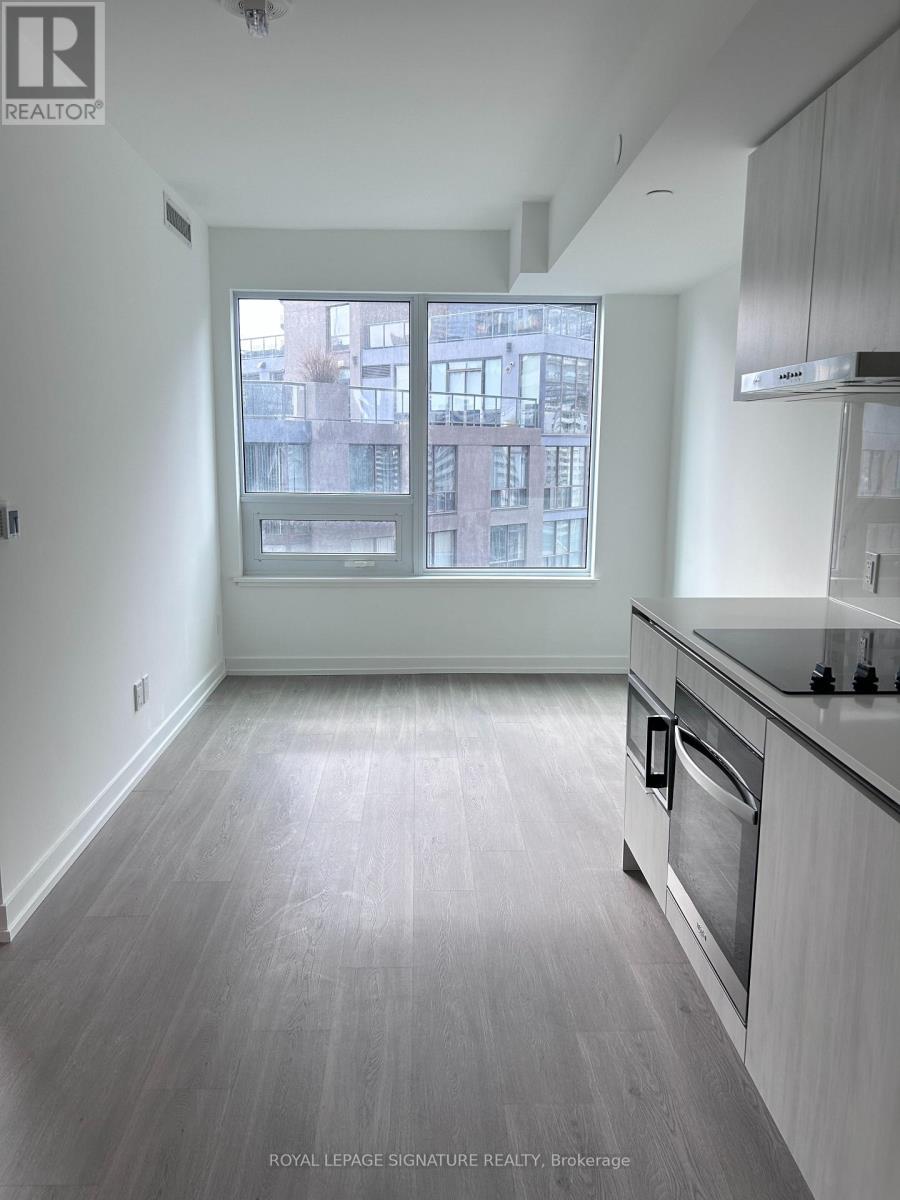 2301 - 8 Wellesley Street W, Toronto, Ontario  M4Y 0J5 - Photo 4 - C12925744