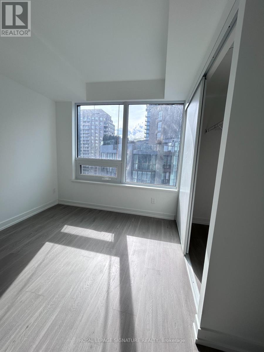 2301 - 8 Wellesley Street W, Toronto, Ontario  M4Y 0J5 - Photo 6 - C12925744