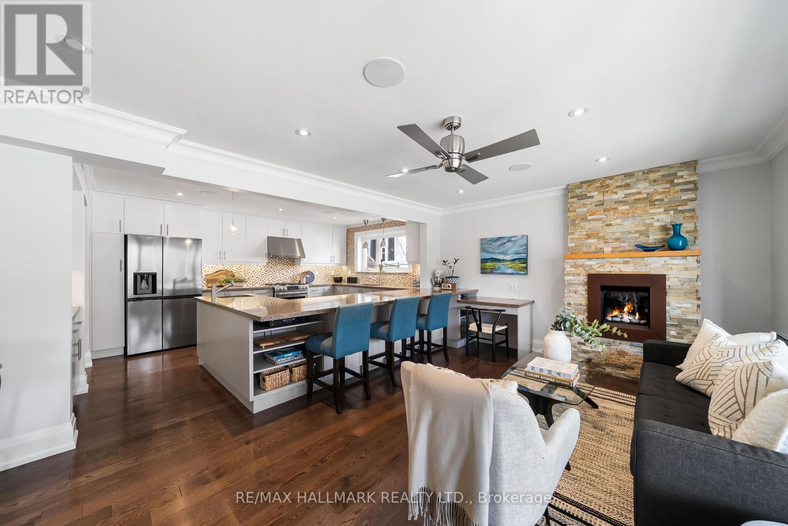 102 Banstock Drive, Toronto (Bayview Woods-Steeles), Ontario  M2K 2H6 - Photo 8 - C12925754