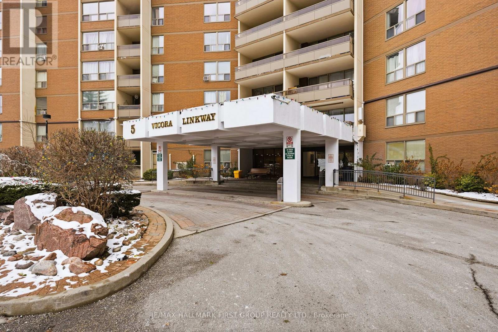 1508 - 5 Vicora Linkway, Toronto, Ontario M3C 1A6 - Photo 3 - C12925804