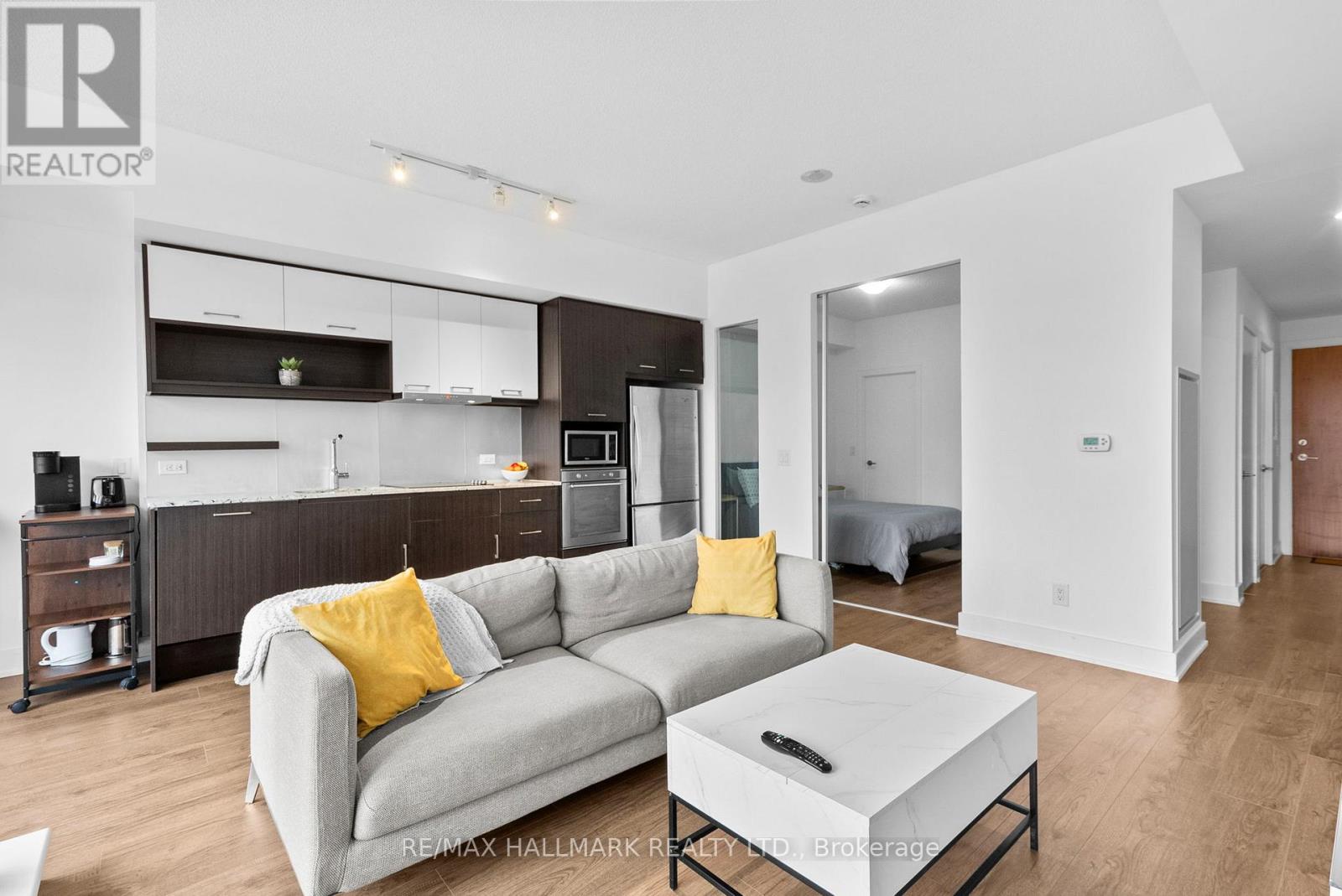 411 - 170 Chiltern Hill Road, Toronto, Ontario  M6C 0A9 - Photo 14 - C12925830