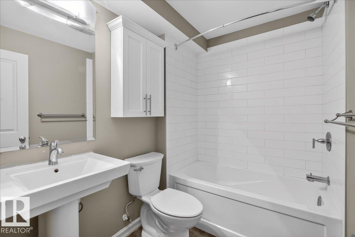 942 Chahley Cr Nw, Edmonton, Alberta  T6M 0E2 - Photo 44 - E4479237