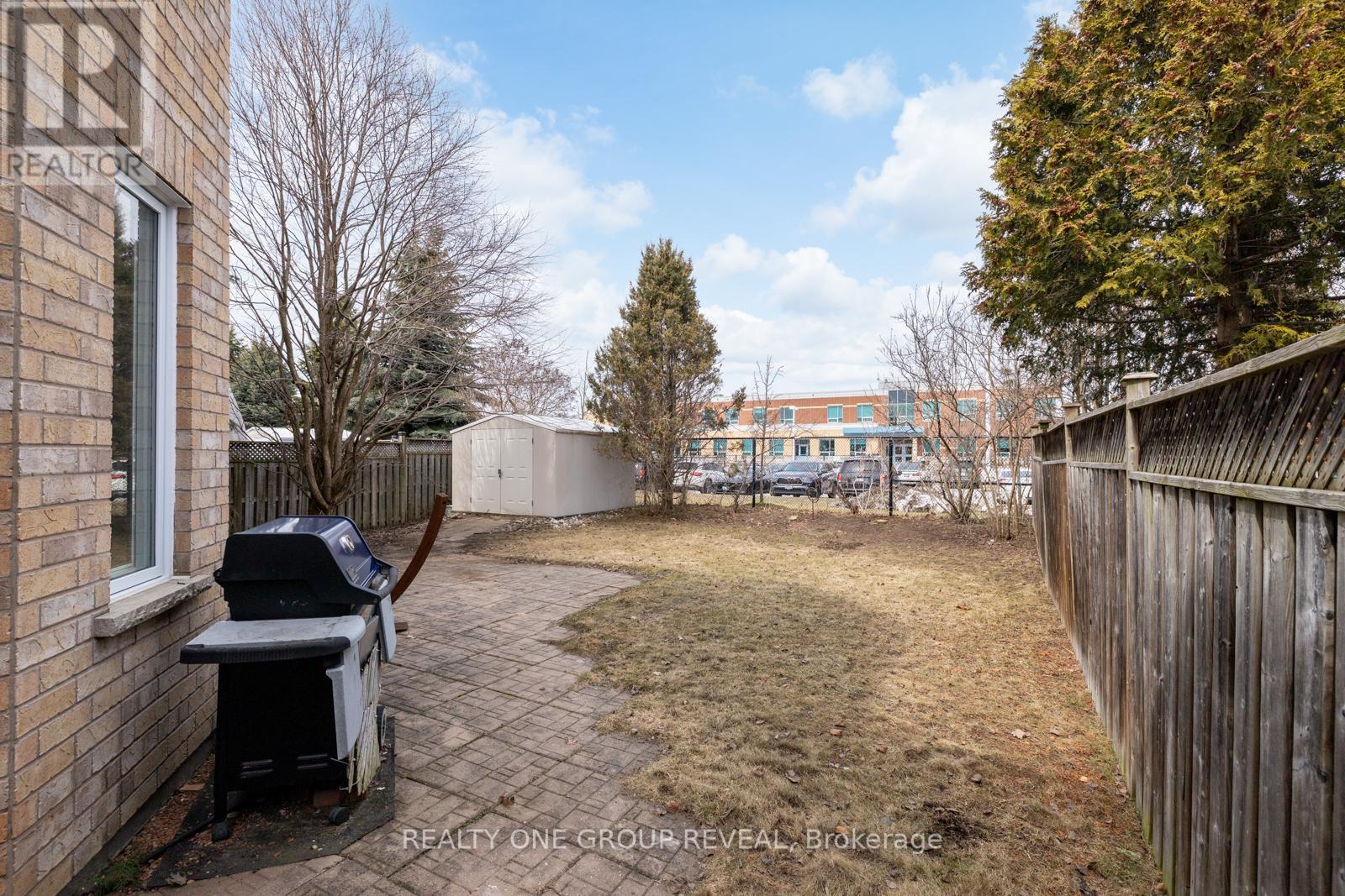 28 Robert Attersley Drive W, Whitby, Ontario  L1R 3B2 - Photo 34 - E12925750