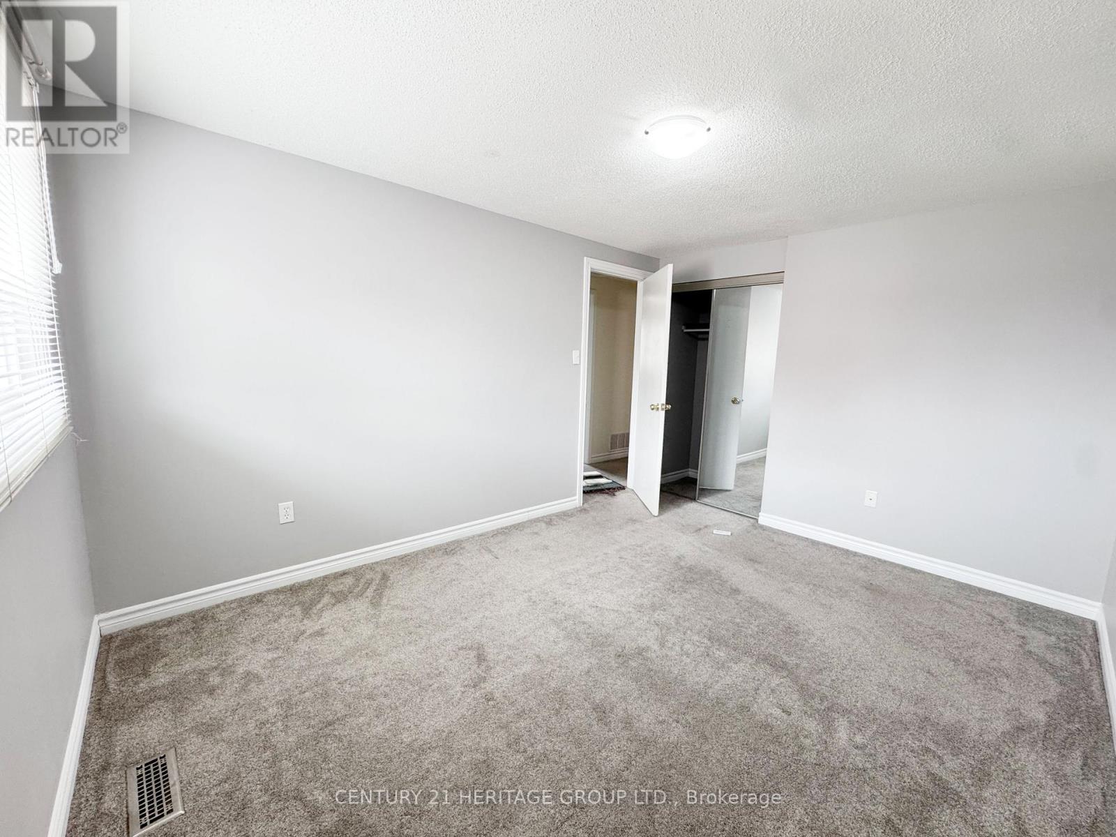 Upper - 1 Muirlands Drive, Toronto, Ontario  M1V 2B3 - Photo 27 - E12925788