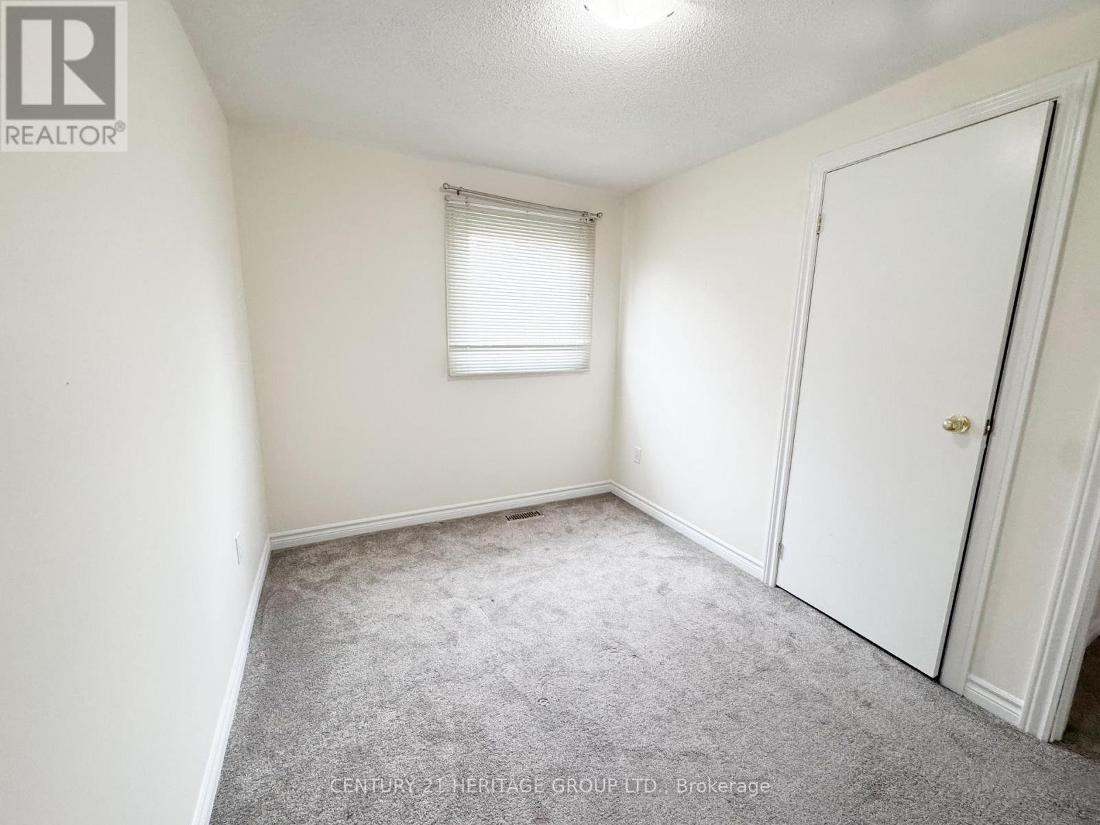 Upper - 1 Muirlands Drive, Toronto, Ontario  M1V 2B3 - Photo 30 - E12925788