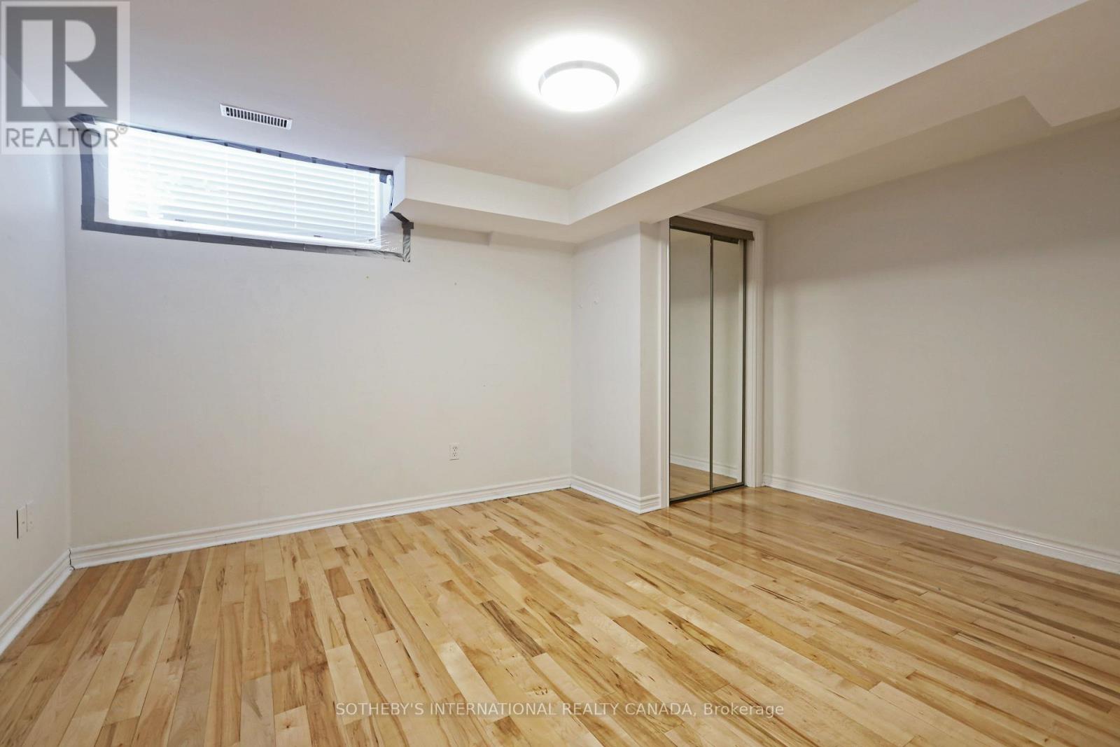 Lower - 212 Glebemount Avenue, Toronto, Ontario  M4C 3T1 - Photo 9 - E12925800