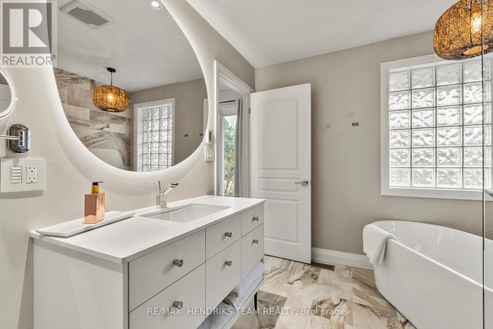 8152 Westminster Drive, Niagara Falls, Ontario  L2H 2Y8 - Photo 18 - X12925854