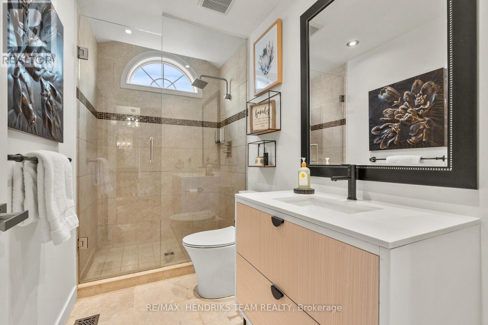 8152 Westminster Drive, Niagara Falls, Ontario  L2H 2Y8 - Photo 21 - X12925854