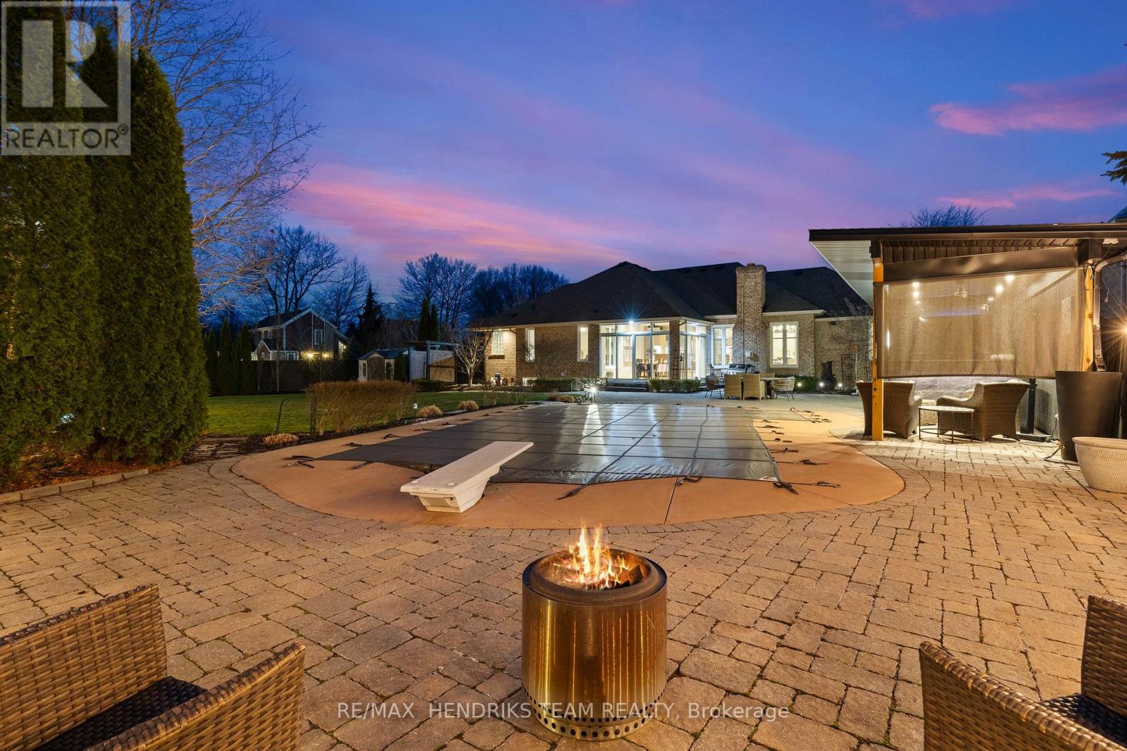 8152 Westminster Drive, Niagara Falls, Ontario  L2H 2Y8 - Photo 37 - X12925854