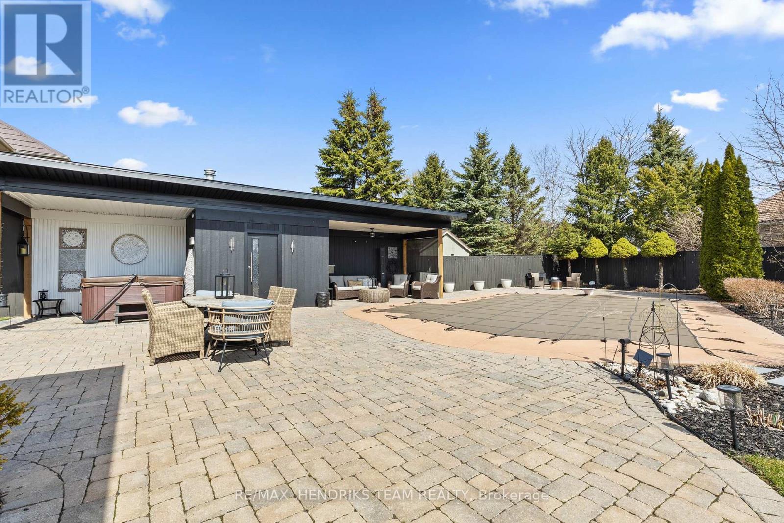 8152 Westminster Drive, Niagara Falls, Ontario  L2H 2Y8 - Photo 39 - X12925854