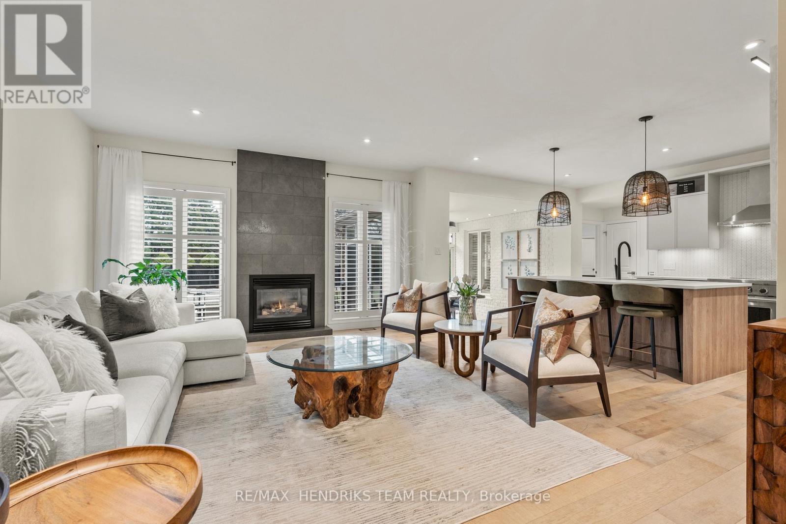 8152 Westminster Drive, Niagara Falls, Ontario  L2H 2Y8 - Photo 5 - X12925854