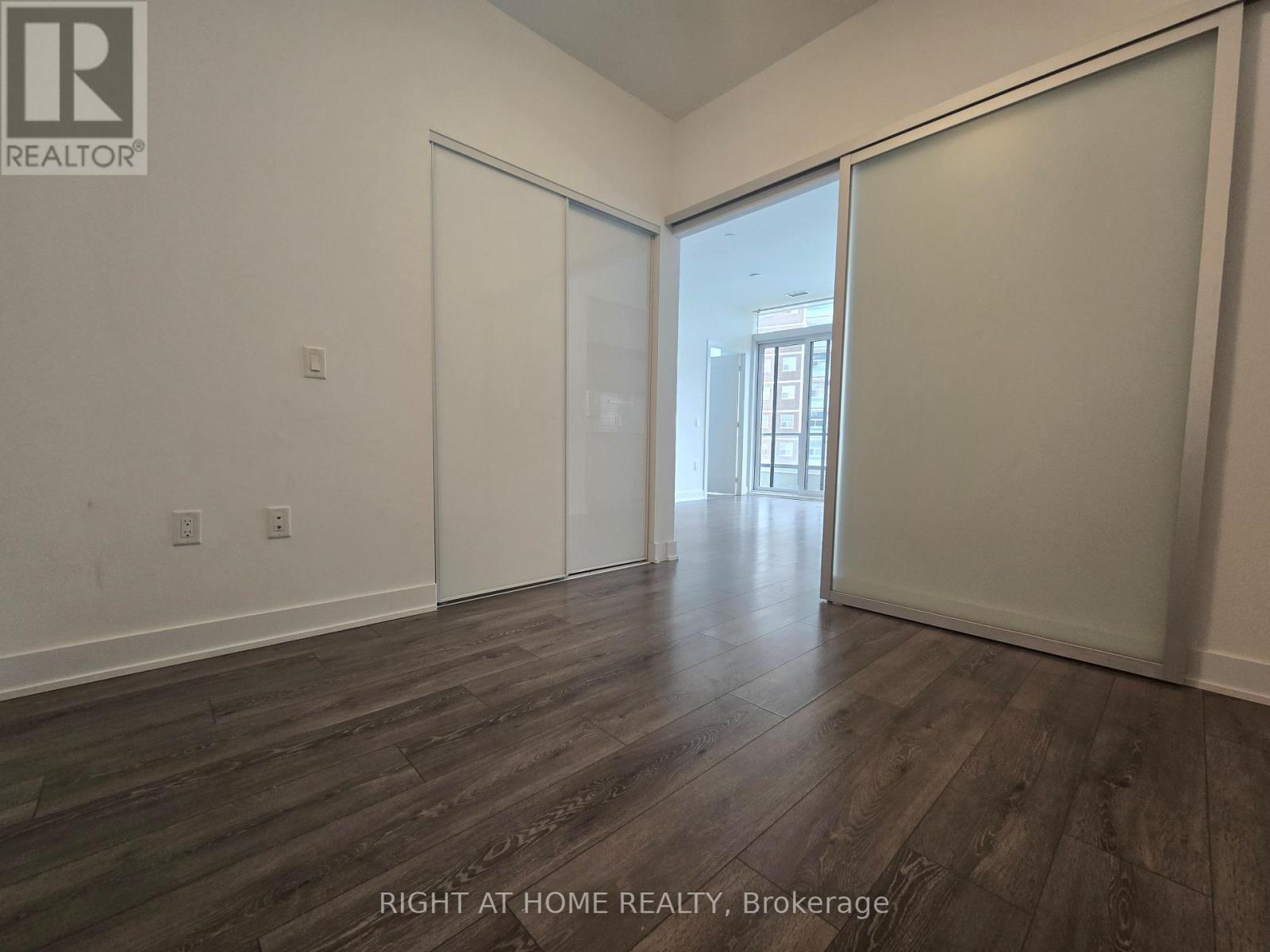 419 - 585 Bloor Street E, Toronto, Ontario  M4W 0B3 - Photo 10 - C12874522