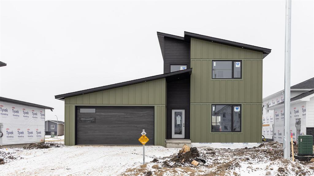 154 Sterling Crescent, Steinbach, Manitoba  R5G 2P9 - Photo 0 - 202603251