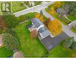 1 MEANDER CLOSE, Hamilton, Ontario