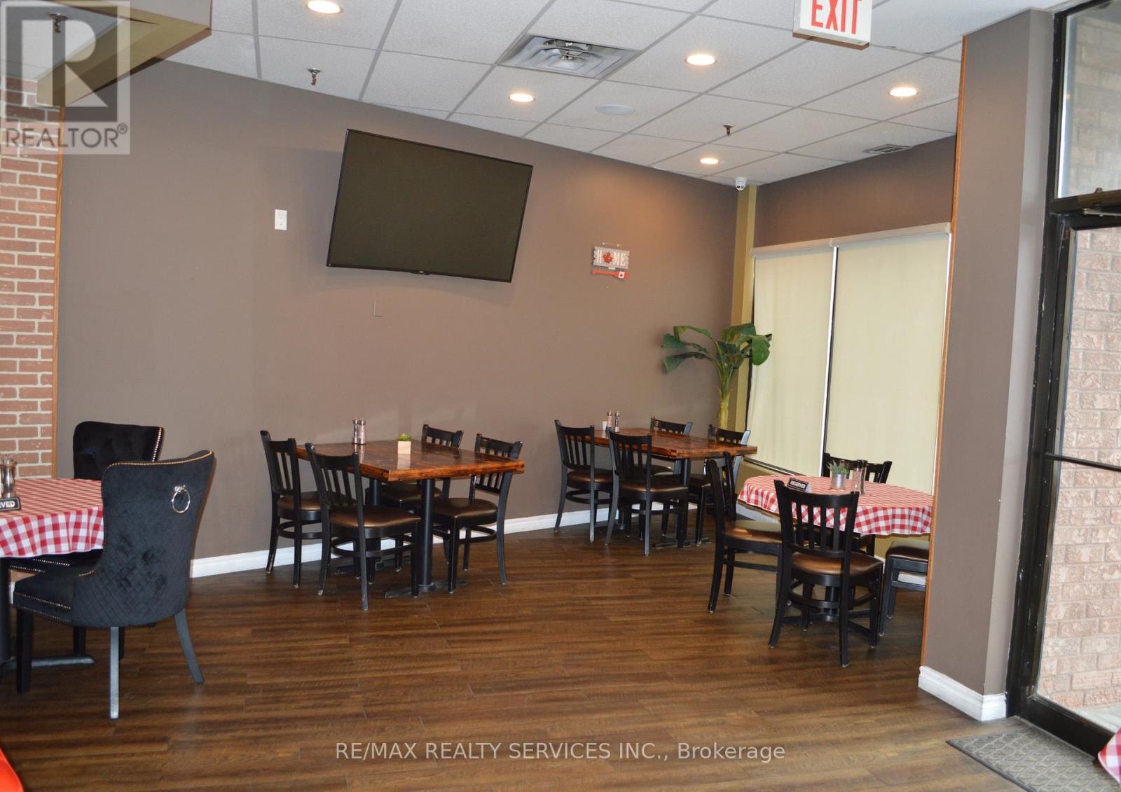 30 - 19- Kenview Boulevard, Brampton, Ontario  L6T 5G6 - Photo 14 - W12905436