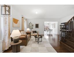 35 HARVEST HILLS BOULEVARD, East Gwillimbury, Ontario