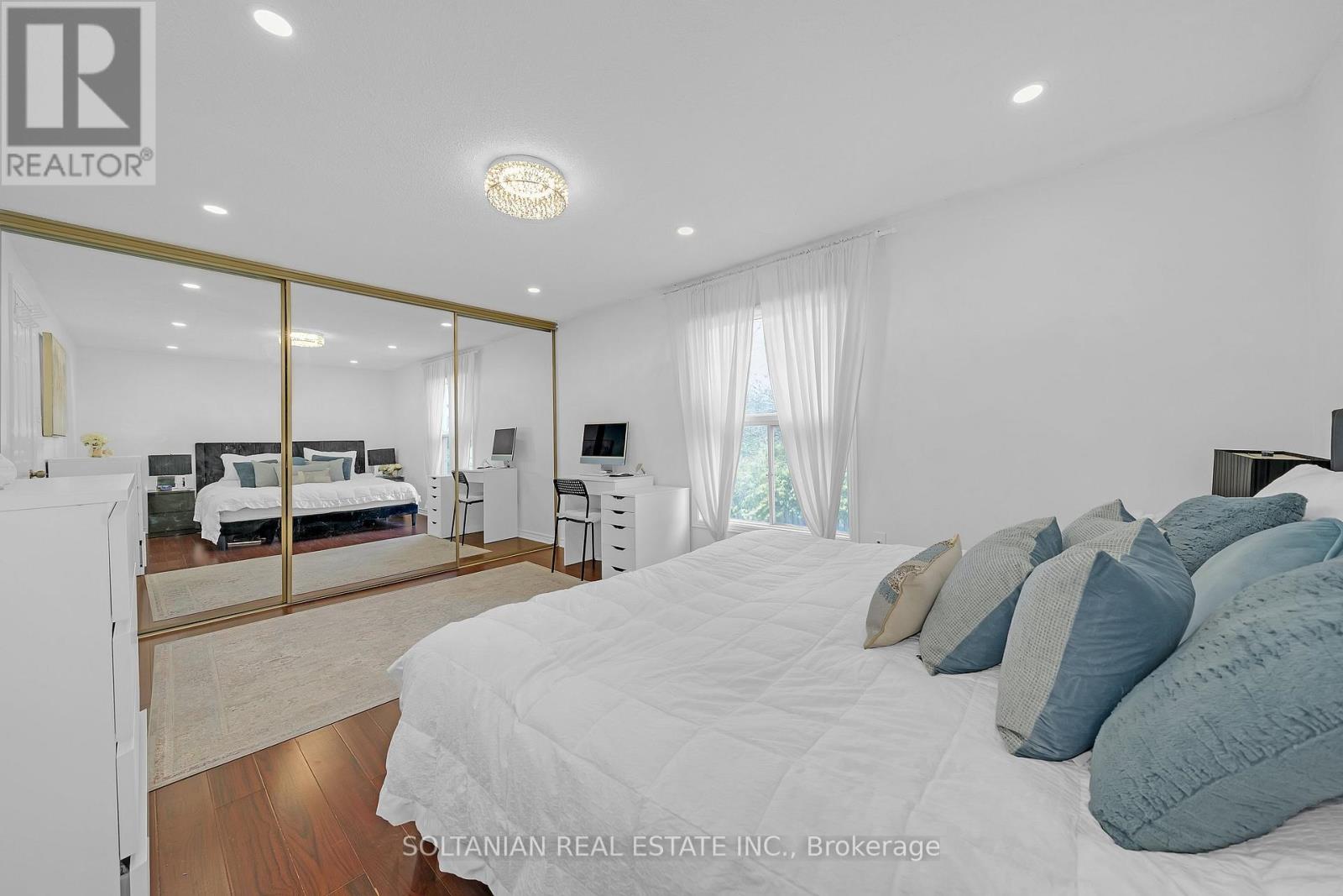 54 Braeburn Drive, Markham (Aileen-Willowbrook), Ontario  L3T 4W8 - Photo 19 - N12925776