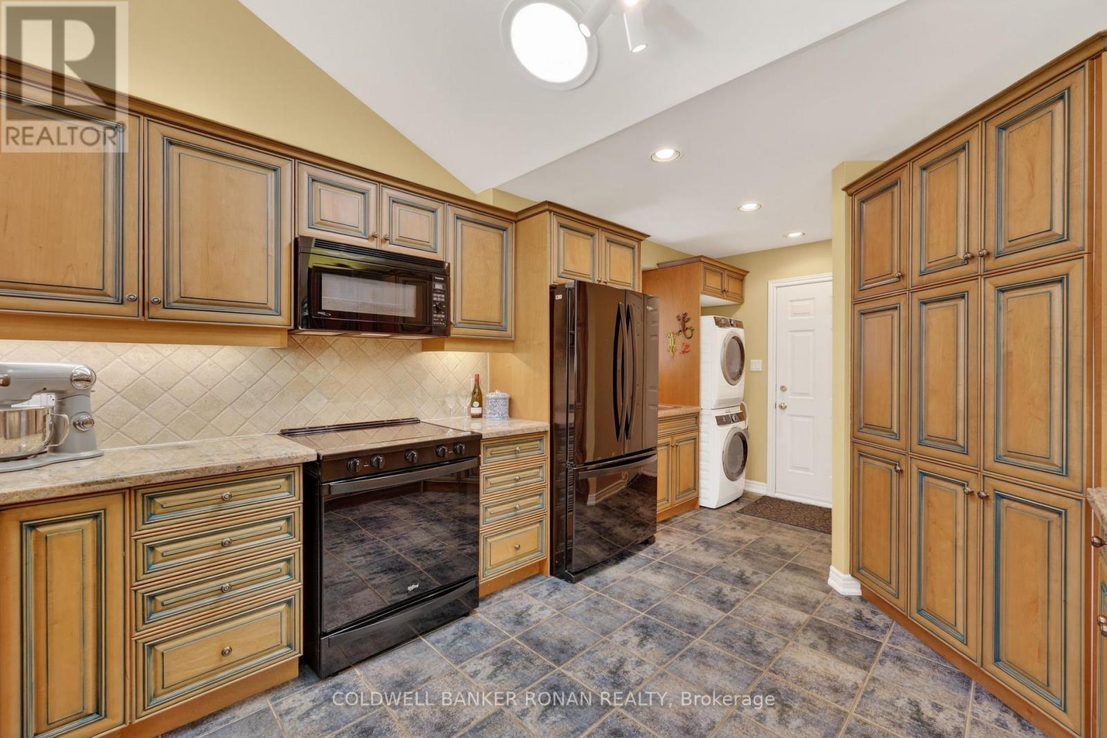 19 Bella Vista Trail, New Tecumseth, Ontario  L9R 2B3 - Photo 12 - N12925862