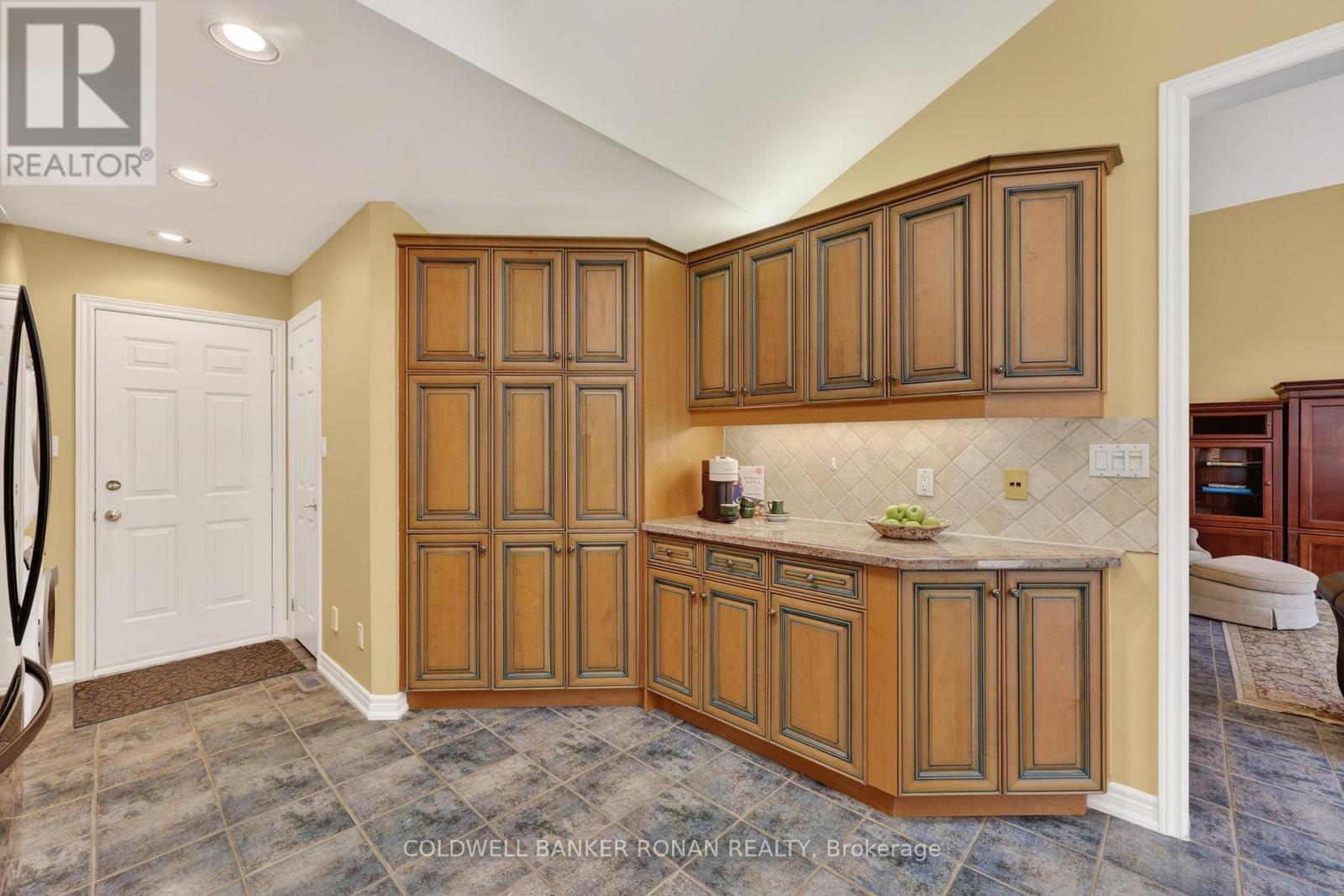 19 Bella Vista Trail, New Tecumseth, Ontario  L9R 2B3 - Photo 13 - N12925862