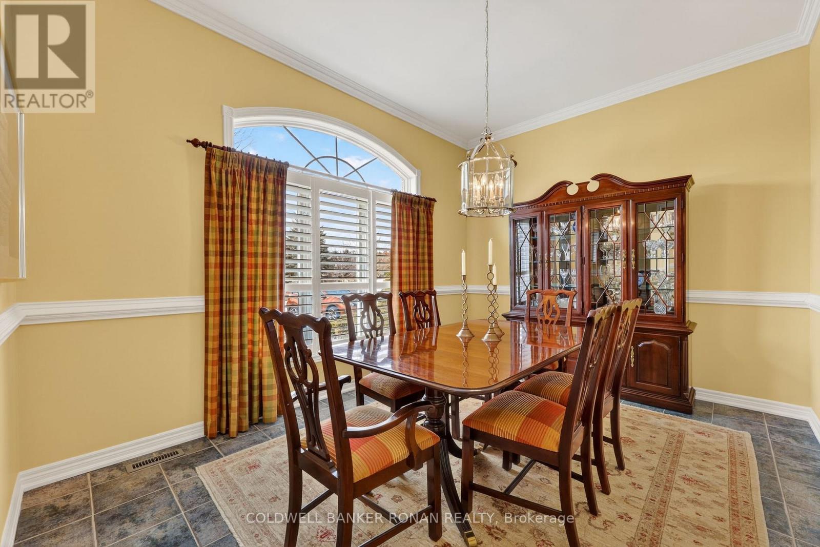 19 Bella Vista Trail, New Tecumseth, Ontario  L9R 2B3 - Photo 4 - N12925862