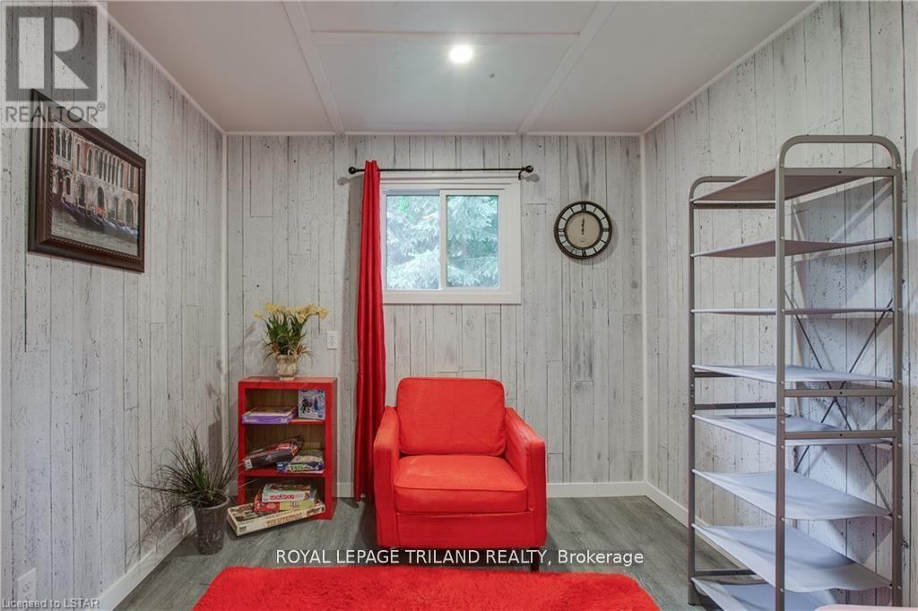 7575 Biddulph Street, Lambton Shores, Ontario  N0M 2L0 - Photo 34 - X12925464