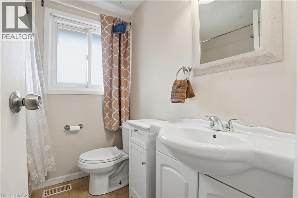 210 Glamis Road Unit# 33, Cambridge, Ontario  N1R 6L3 - Photo 21 - 40811788