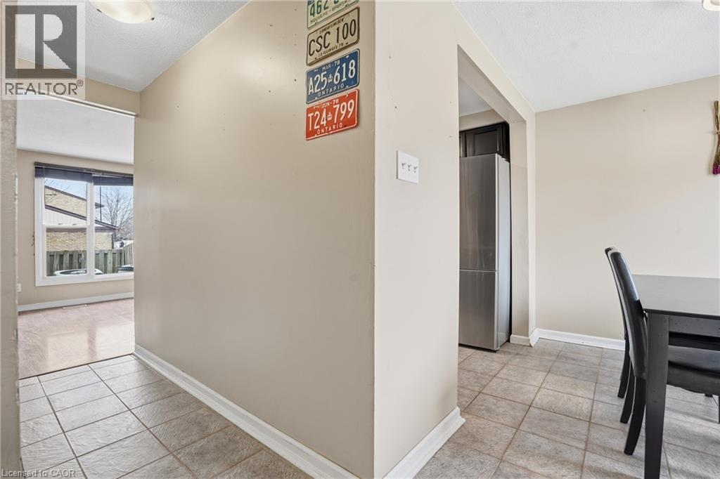 210 Glamis Road Unit# 33, Cambridge, Ontario  N1R 6L3 - Photo 5 - 40811788